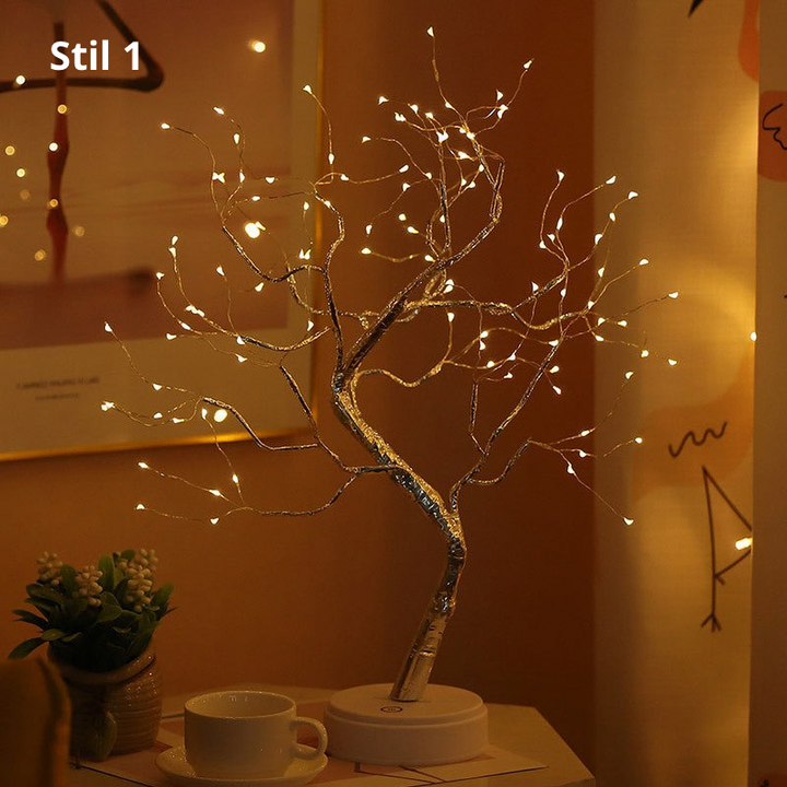 Leuchtbaum mit LED-Lichtern