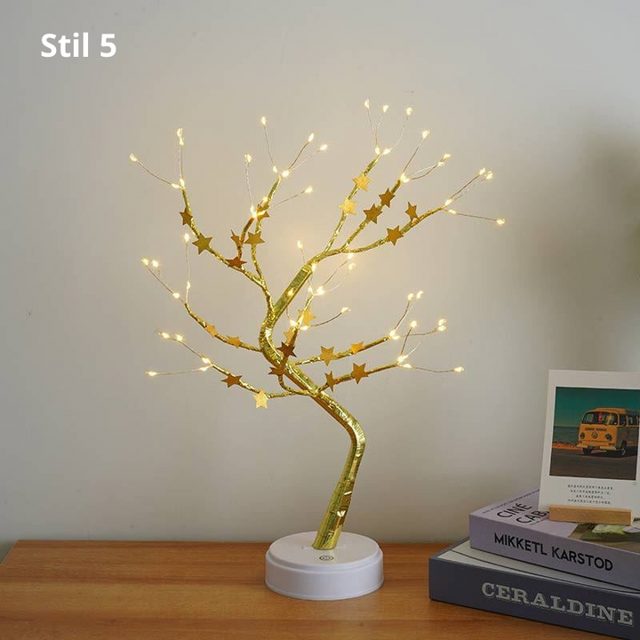 Leuchtbaum mit LED-Lichtern