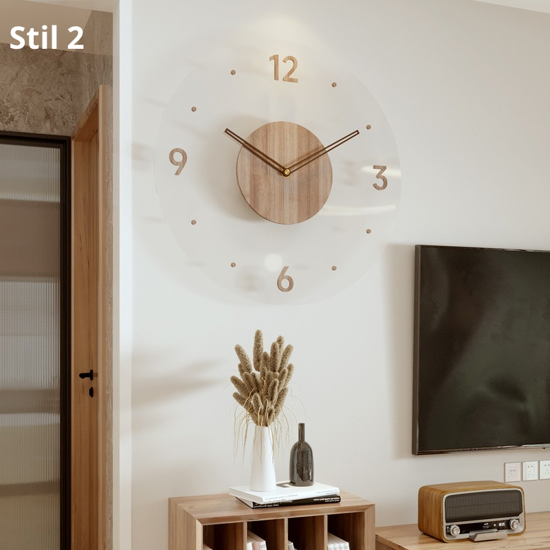 Dekorative Wanduhr mit Holzrahmen
