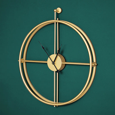 Elegante Wanduhr aus Metall