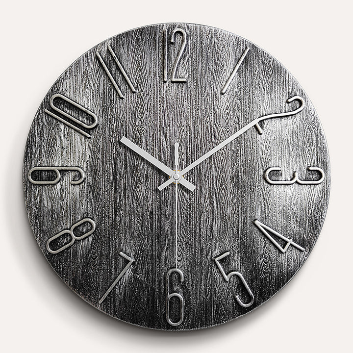 Klassische Wanduhr mit 3D-Ziffern