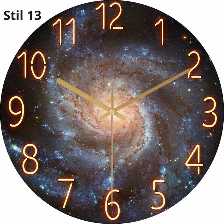 Leuchtende Wanduhr mit Marmor-Effekt