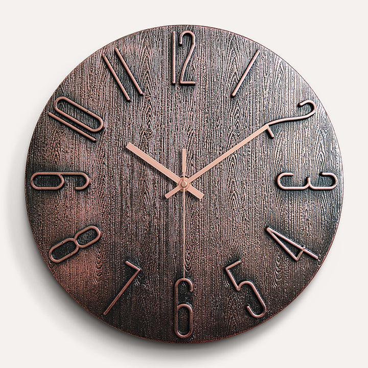 Klassische Wanduhr mit 3D-Ziffern