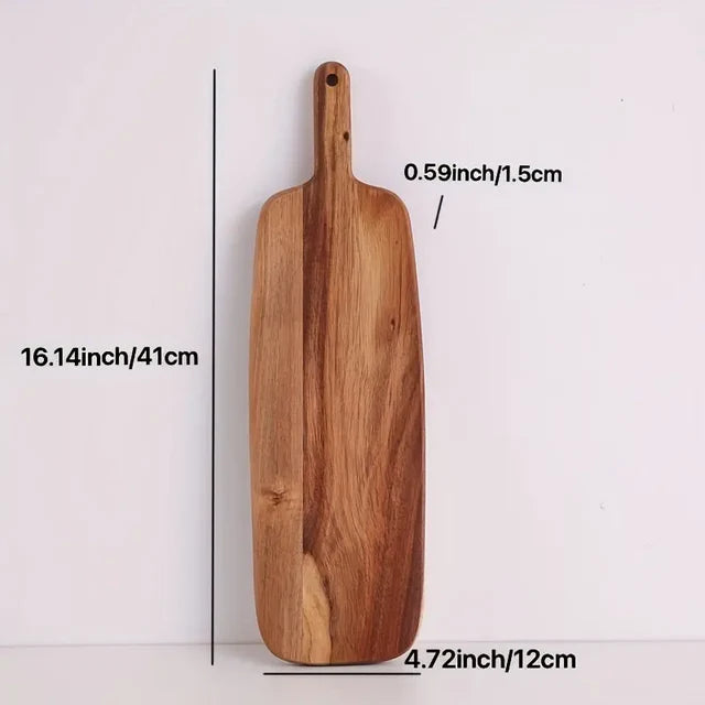 Rustikales Servierbrett aus Holz