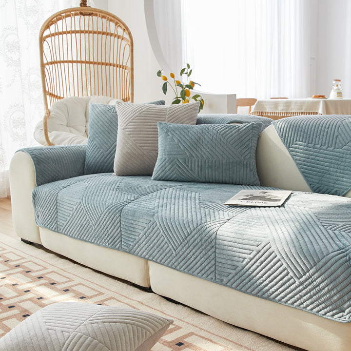 Weicher Sofaüberzug mit geometrischem Design