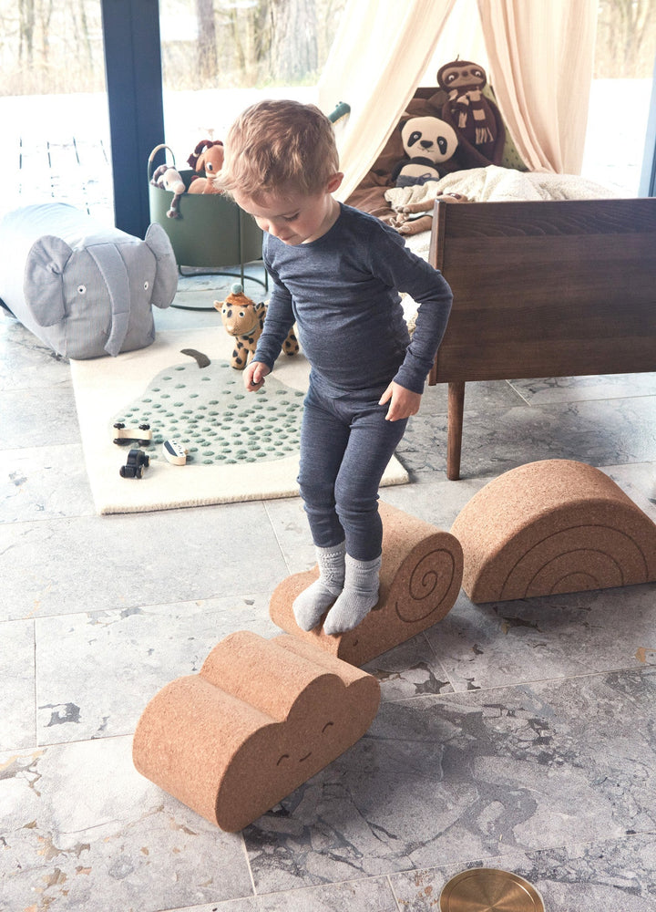 Kinderzimmer Hocker Schnecke aus Kork – Natur