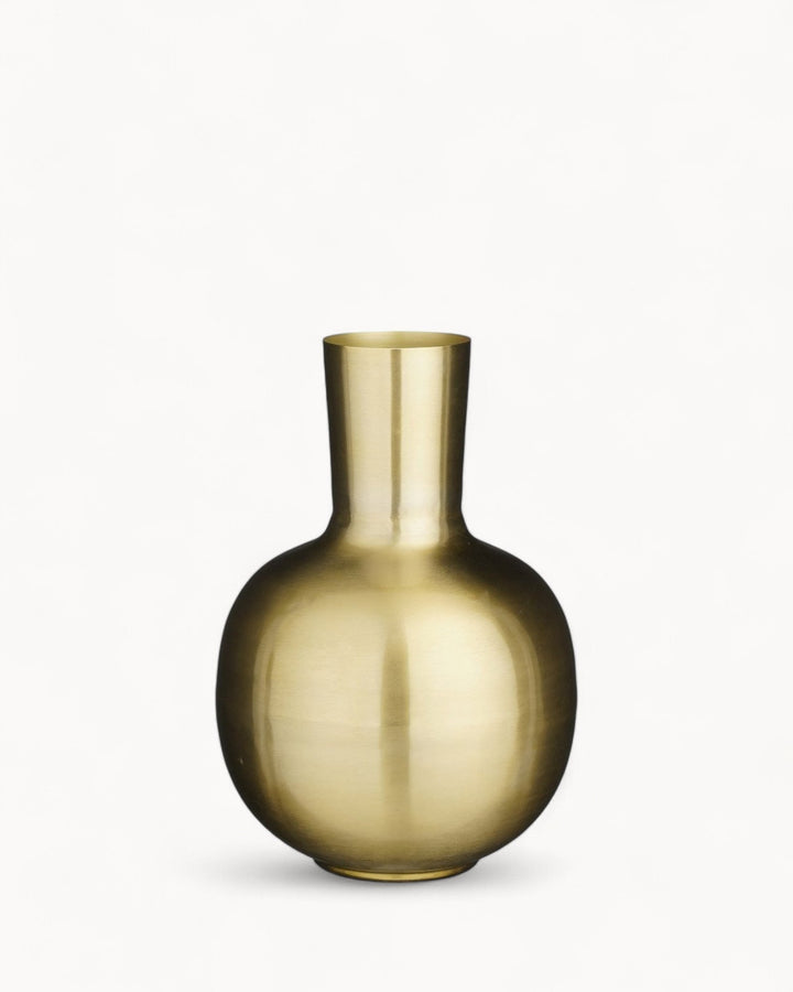 Glänzende dekorative Metall-Vase