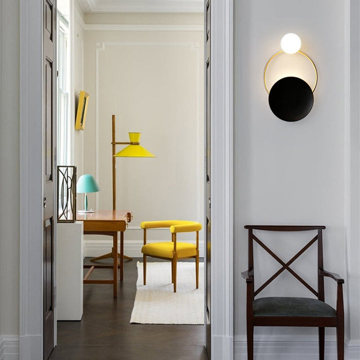 Moderne LED-Wandleuchte für Innenräume mit stilvollem Design