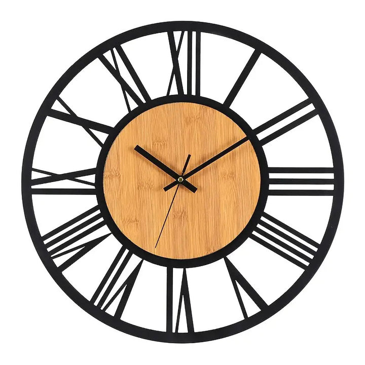 Runde Wanduhr mit römischen Ziffern und Holz-Mittelstück