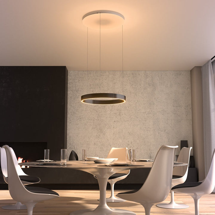 Dimmbare LED Pendelleuchte im Ringdesign – SOLARA