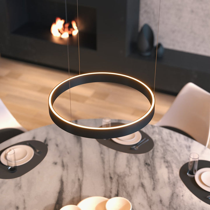 Dimmbare LED Pendelleuchte im Ringdesign – SOLARA