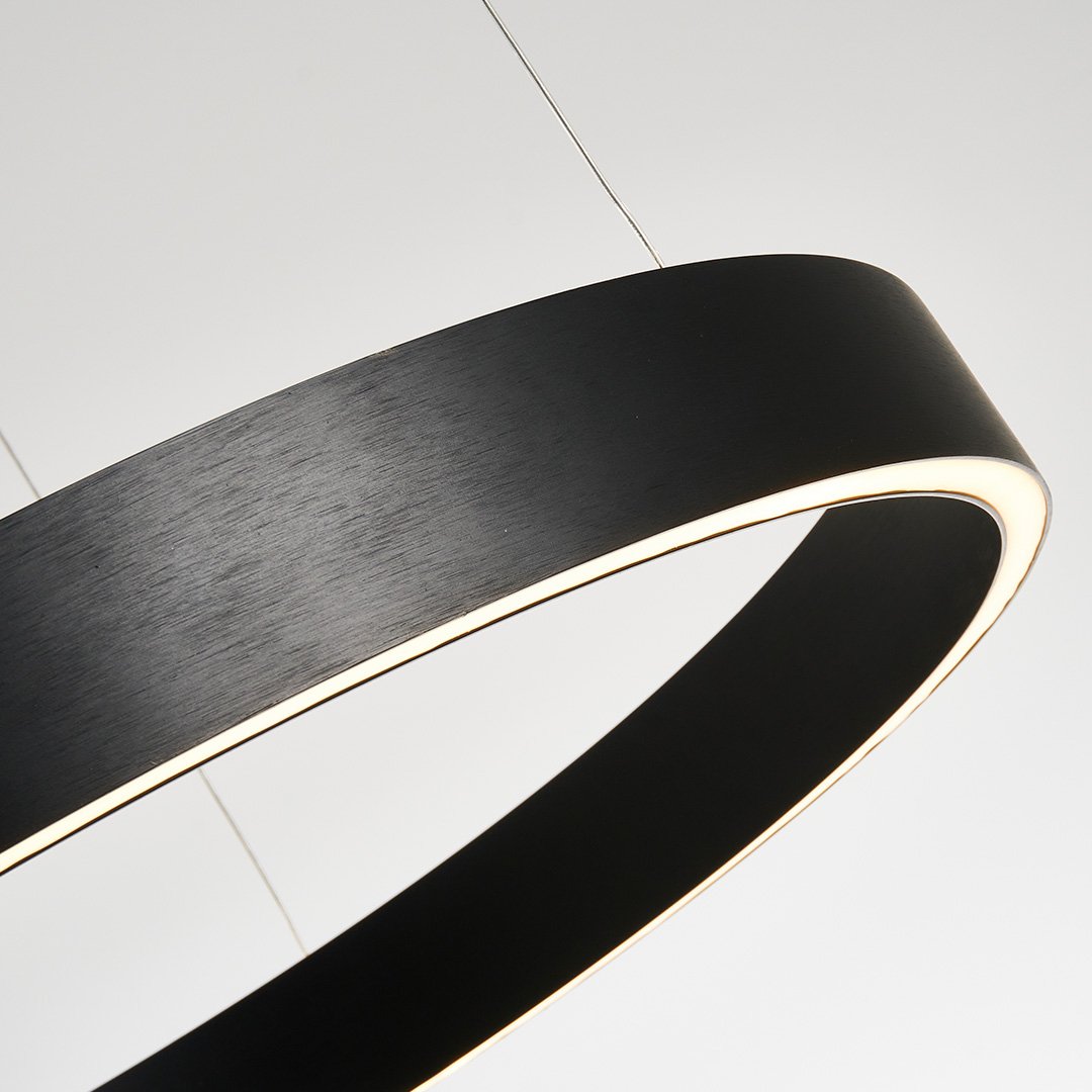 Dimmbare LED Pendelleuchte im Ringdesign – SOLARA