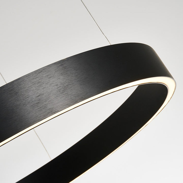 Dimmbare LED Pendelleuchte im Ringdesign – SOLARA