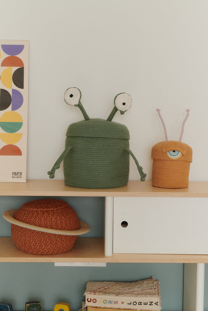 Plüsch Alien Spielzeug aus recyceltem Material – Lustige Deko