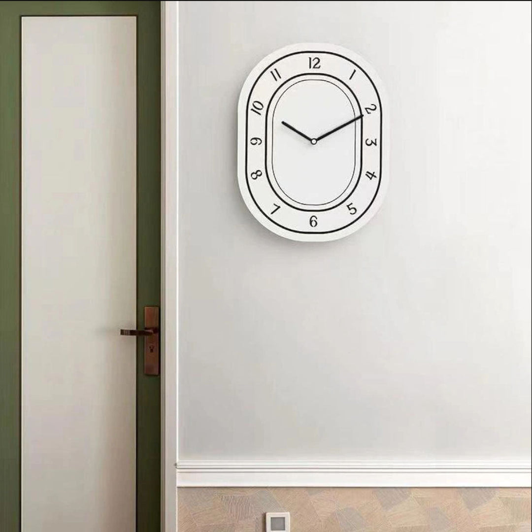 Elegante Wanduhr für zeitloses Design