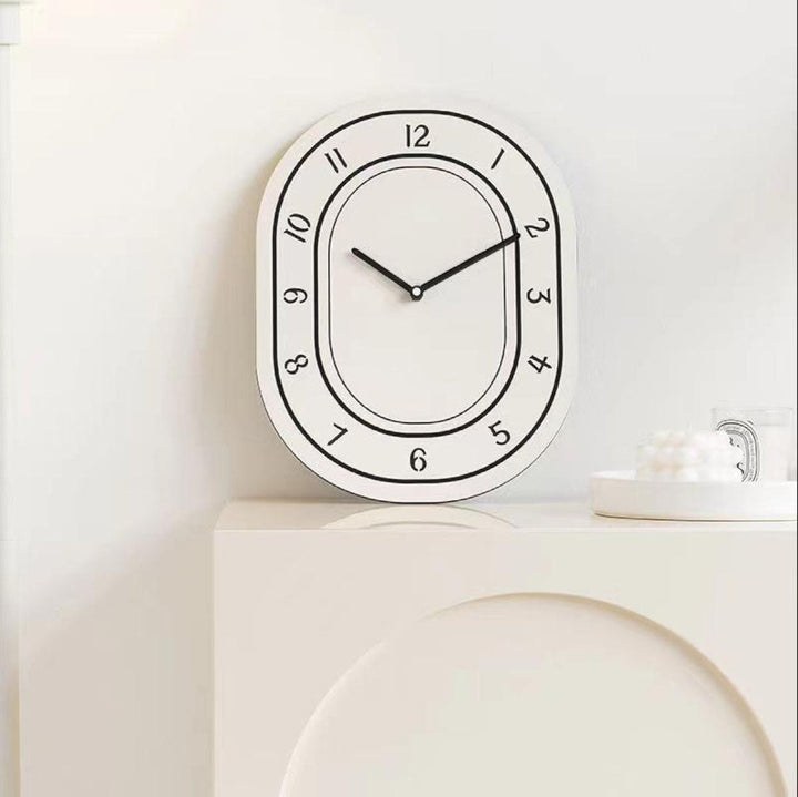 Elegante Wanduhr für zeitloses Design