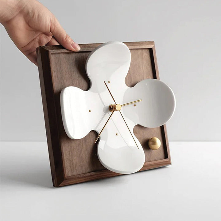 Tulipa Wanduhr