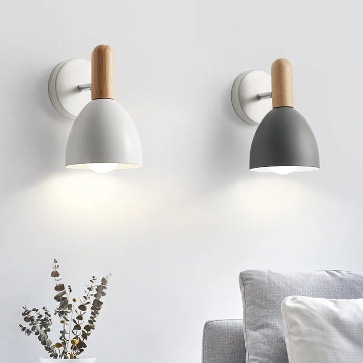 Graue Wandleuchte für stilvolle Beleuchtung im Schlafzimmer
