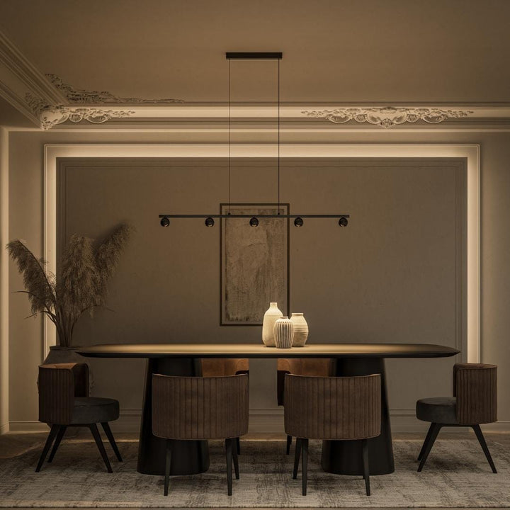Stilvolle LED Deckenleuchte mit eleganten Lichtkegeln
