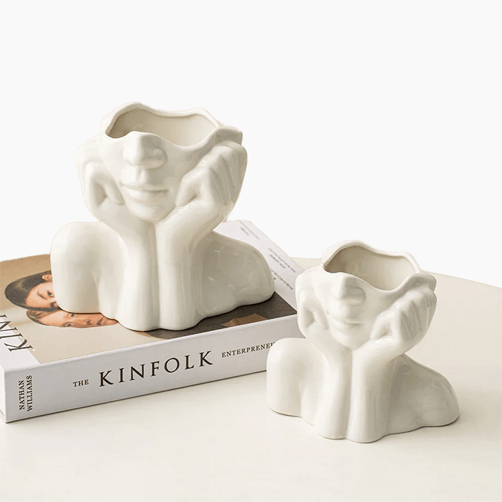 Elegante Kunstkeramik-Vasen
